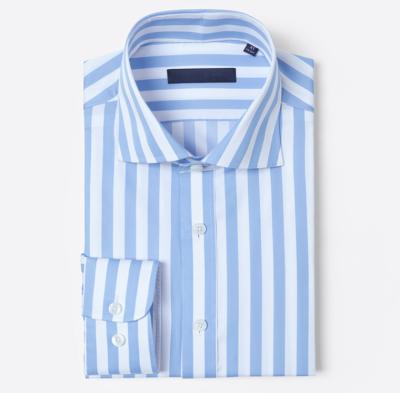 China Anti Shrink Mens Blue And White Stripe Regular Fitted Non Iron Dress Shirt for sale