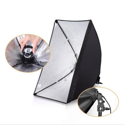 China Portable Portable Softbox 50x70cm Softbox Rectangular Soft Box With Bowens Mount For Studio Flash for sale