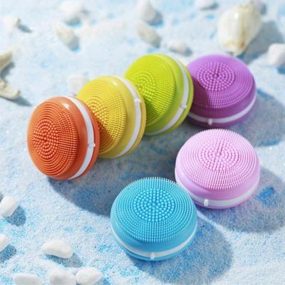 China Portable Electric Vacuum Massage Brush Wash Silicone Detergent Facial Cleansing Device for sale