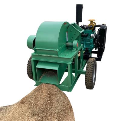 China 1000 Diesel Engine Wood Crusher Machine Process Wood Logs Into 10mm Chips à venda