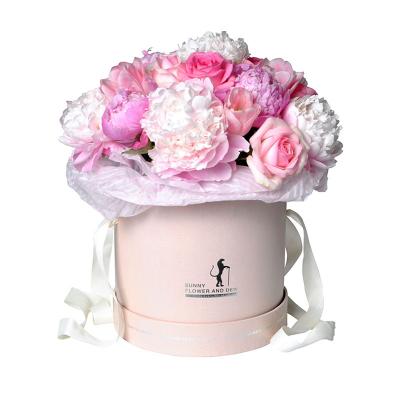 China Recycled Materials Wedding Flower Cylinder Packaging Tube Shape Gift Round Paper Box for sale