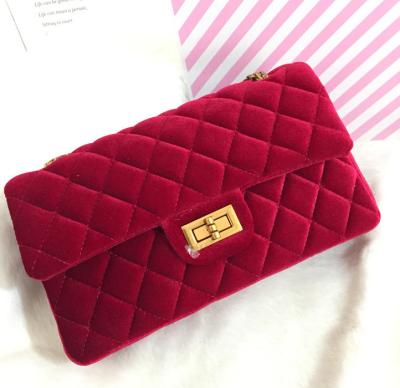 China 2018 Popular Wholesale Women Day Backpack China Manufacturer OEM Logo Women Quilted Velvet Bags for sale