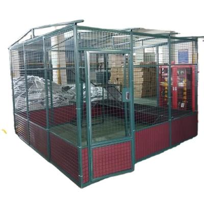 China Large Outdoor Windproof Heavy Duty Wire Mesh Dog Cage Kennel With Waterproof Top And Sunshade For Farm Garden for sale