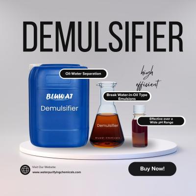 China Chinese leverancier Fabriek High Efficiency Demulsifier Demulsifier Agent Voor olie-water scheiding Petroleum raffinaderijen Extractie Te koop