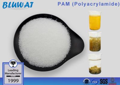 China A lama Cationic do polímero do PAM do Polyacrylamide da especificação do floculante que engrossa e seca à venda