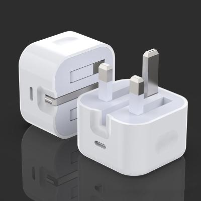 China High Quality Mobile Phone Fast Charger For Iphone Charger 18W 20W Type C Cable UK Fast Charger Charging Adapter For Iphone Max 13Pro for sale