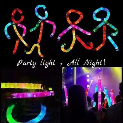 China New Hot Multi Color Stretch Hose Family Reunions/Children's Relaxation DIY Party Selling Toy Pop Tube Party LED Light Snap Tube Busy Person Sensory Toy for sale