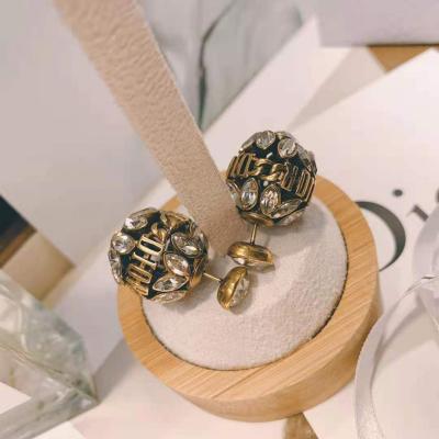 China Vintage Zircon Designs Jewelry Designer Popular Brand Women G Earring Channel Cc Pearl Earrings Luxury Design Famous Custom Wedding Gift for sale