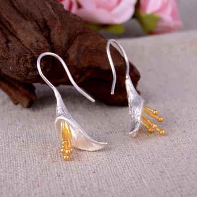 China Gold 2020 Lead Free Nickel Free New Arrival Sterling Silver Earrings Silvery 925 Sterling Silver Horseshoe Flowers Earrings For Girls for sale