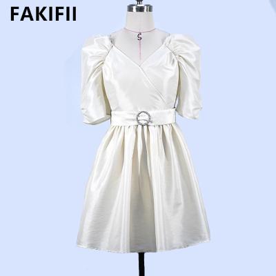 China 2022 Anti-wrinkle Vintage Ladies V-Neck Fashion Dresses White Sleeve Dress Women Summer Dress With Pearl Belt for sale