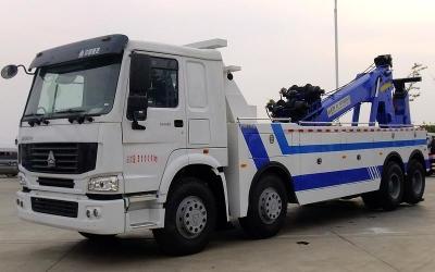 China Wrecker-Abschleppwagen-Hochleistungsart 4 Achsen 12 Howo 8x4 371hp dreht 25 Tonnen zu verkaufen