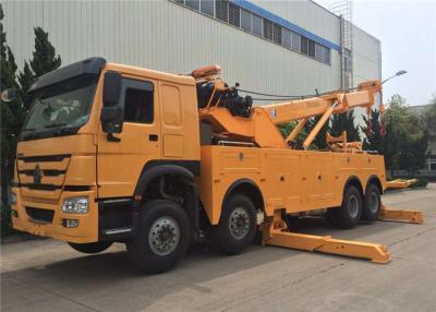 China SINOTRUK HOWO Heavy Duty Tow Truck , 12 Wheels 50 Ton 360 Degree Rotator Tow Truck for sale