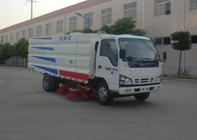 China Van de de Kringsstraatveger van het hoge drukwater de Vrachtwagen 4x2 5500 Liter voor ISUZU Te koop