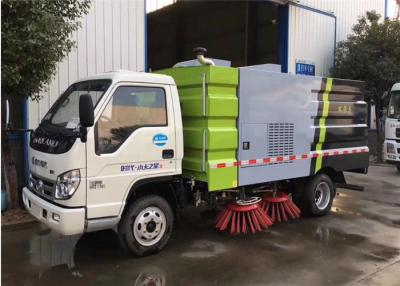 China Foton 5000 -6000 L Straat die Vacuümmachinevrachtwagen voor Hoofdwegen schoonmaken Te koop