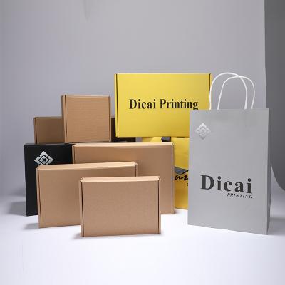 China Luxury Scatola Folding Paper Pajamas Aseptic Custom Printed Regalo Box Gift Box Dressing Apparel Box Packaging for sale