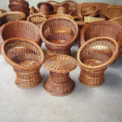 China Traditional willow chair basket for sale