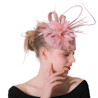 China Expresso Envio Sinamay Base e Feather Fascinator Hat com Penas de Galinha à venda