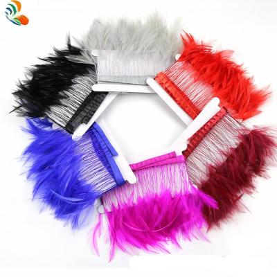 China Decoración de fiestas de patrones teñidos Fringe de plumas de Hackle despojado Recortado con cintas de cinta de satén en venta