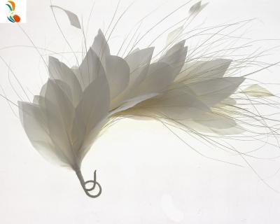 China El año chino es esencial para las fiestas de plumas de ganso con accesorio de alambre en venta