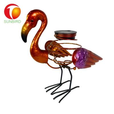 China Metal Garden Flamingo Waterproof Solar Spiral Lightweight Outdoor Garden Decoration for sale