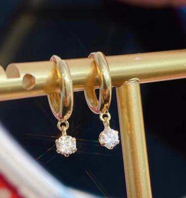 China 18K Customized Big Hoop Earrings TRENDY Women Diamond Hoop Earrings Natural 18k Gold Hoop Earrings Women for sale