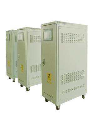 China 1 Phase 15 Wechselstrom-Stabilisator KVA-DBW IP20, 50Hz/60Hz industrieller moderner Stabilisator, hohe Leistungsfähigkeit, energiesparend zu verkaufen