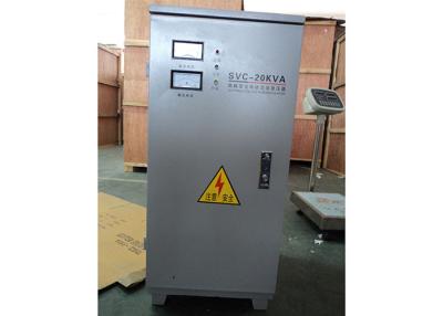 Chine 20 régulateur de tension automatique d'intérieur monophasé de KVA SVC IP20 110V/220V à vendre