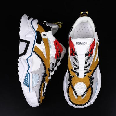 China Breathable Fitness Sneakers Men Sports Shoes New Fashion Trend Running Shoes Sneakers Sport Men's Suite for sale