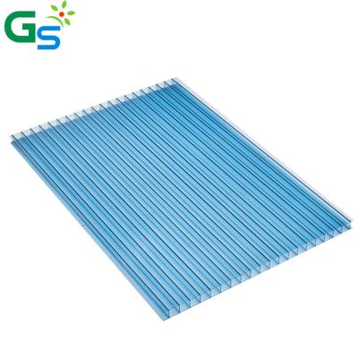 China Triple Wall Polycarbonate Hollow Sheet Greenhouse Roof Panel with 50 Micor UV Coating for sale