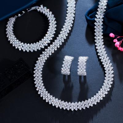 China Cheap 3 Pcs Shiny Sparkle Round White Cubic Zircon Crystal Big Wide Luxury Bridal Wedding Jewelry Sets For Women Present Accessories for sale