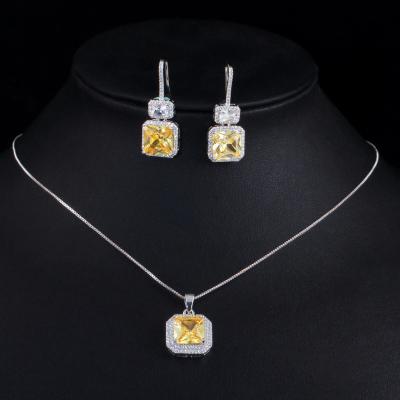 China Low Square Silver Plated Sparkle Yellow CZ Crystal Fashion Jewelry Sets MOQ Earring and Necklace for Ladies Holiday Beach Accessories for sale