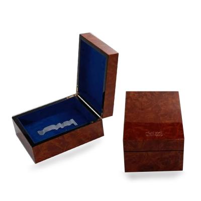 China Recycled Materials Wholesale Fancy High Quality Wooden Perfume Bottles Box Wooden Gift Box For Perfume for sale