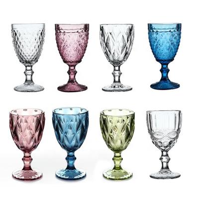 China Lead Free Soda Lime Glass Color Retro Luxury Designed Vintage Engraved Monogramed Wine Glasses for sale