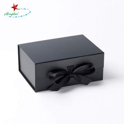 China Recycled Materials Gift Box Black Foldable Gift Box With Ribbon for sale