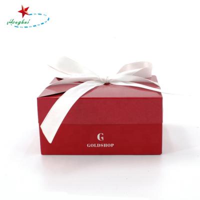 China Recycled Paper Cardboard Materials Custom Logo Recyclable Wedding Gift Box Packaging With Ribbon for sale