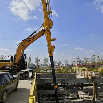 China Trusses ZX470 28m Long Boom Clamshell Telescopic Arm For Excavator for sale