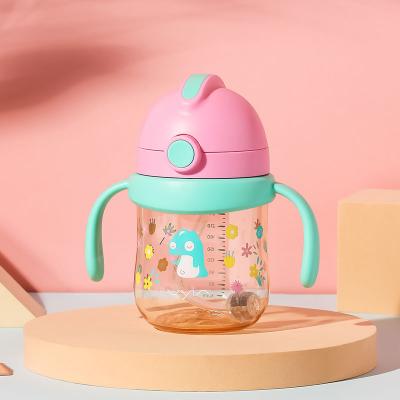 China Creative Cute 260ml Cover 260ml Baby Cartoon Sippy Cup Baby Eggnog Water Bouncing Cup PORTABLE With Scale for sale