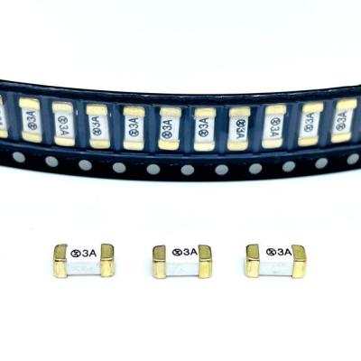 China Good Quality Long Lasting Smd Fuse Fast Acting Slow Acting Outdoor Mount Smd Adjustable Fuse for sale