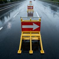 China Rustproof 25KG Mobile Vehicle Barrier for sale