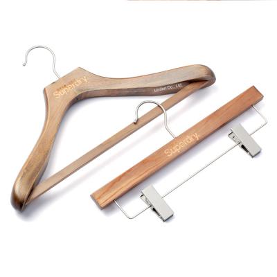 China Vintage wood material personalized custom printed hangers for sale