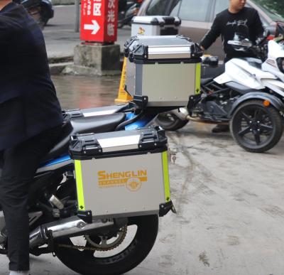 China Motorcycle luggage system made of china case X5 material large tail canopy box scooter wonderful side silver trunk for sale