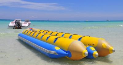 China 5 Seats Giant Inflatable Banana Boat Ride , Custom Design Water Banana Boat for sale