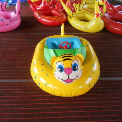 China Durable Tiger Aqua Bumper Boats , Amusement Park Electric Bumper Boats for sale