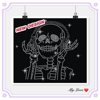 China Funny Skull Flatback Glass Iron On Rhinestone Transfer for sale