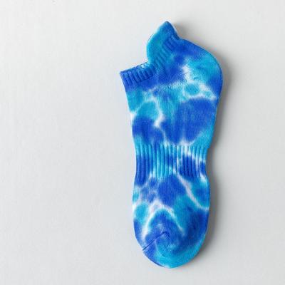 China 2022 Fashion QUICK DRY Tie Dye Socks Mouth Shallow Anti-take Off Fashion Terry Color Unisex Street Socks for sale