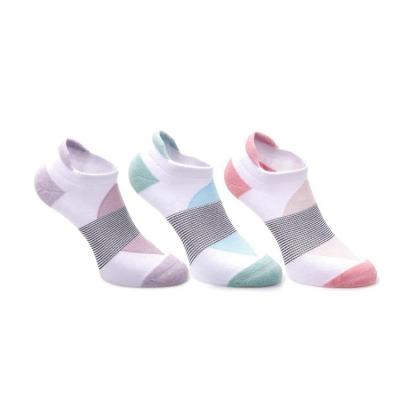 China Breathable OEM solid sport sweat absorbing breathable lightweight comfortable socks for sale