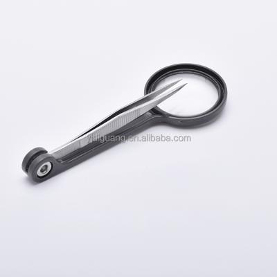 China Safety 4 Inch Stainless Steel Shine Pointed Tip Eyebrow Tweezers With Magnifying Glass for sale