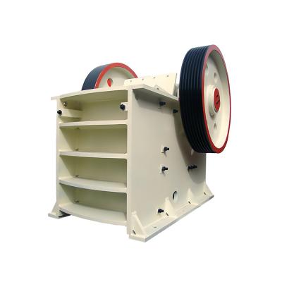 中国 Small Limestone Gold Ore Coal PE Mobile Jaw Crusher For Crushing Plant 販売のため