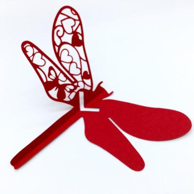 China event & Party Supplies Red Color Dragonfly Shape Laser Cut Pearl Paper Wine Cup Escort Card Place Name Cards For Wedding Favor Party Decoration for sale