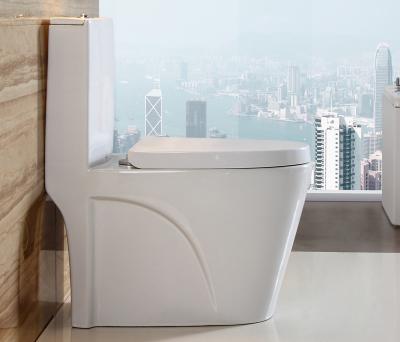 China Inodoro de una pieza de porcelana para baño Inodoro de artículos sanitarios alargados en venta